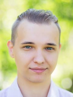 репетитор Виктор Юрьевич Власов