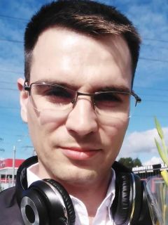репетитор Виктор Игоревич Школьник